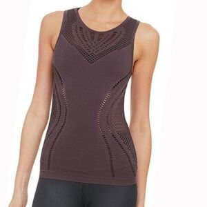 VGUC Alo Yoga Lark Tank Size small Plum ~$70
